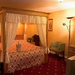 Отель Wainstones 3*